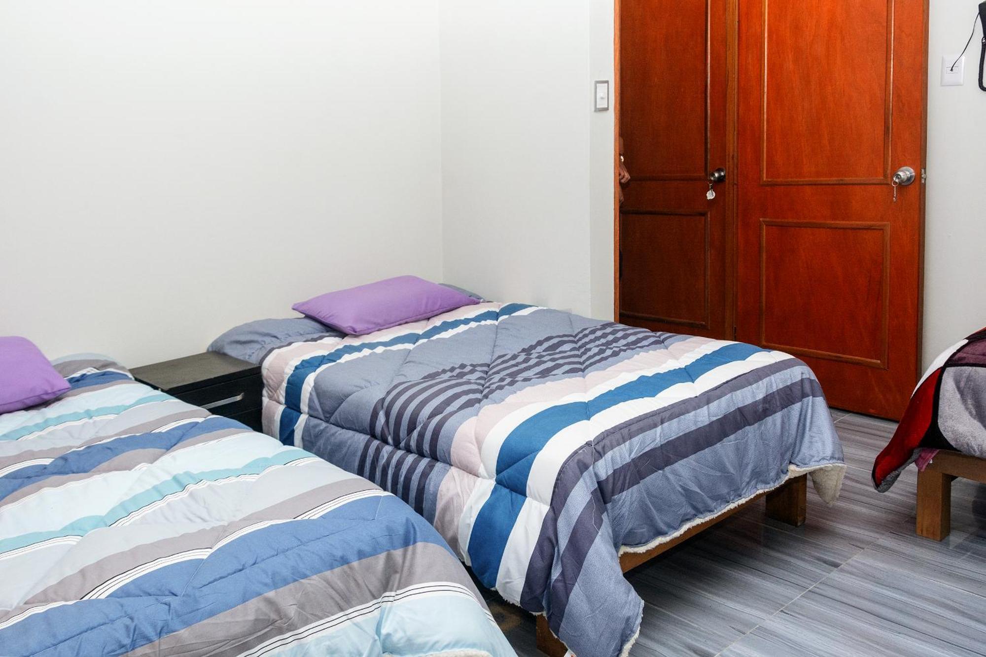 Transfer Vip Hostel Lima Buitenkant foto