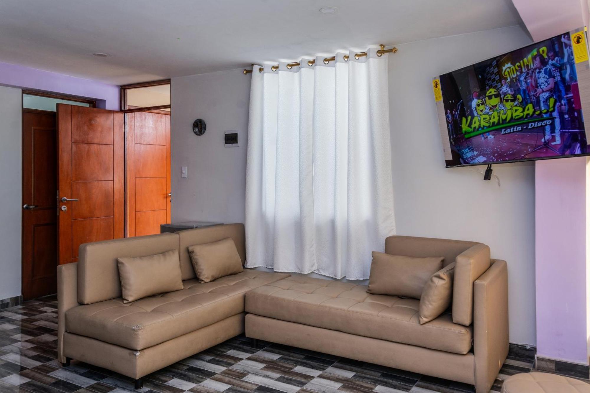 Transfer Vip Hostel Lima Buitenkant foto